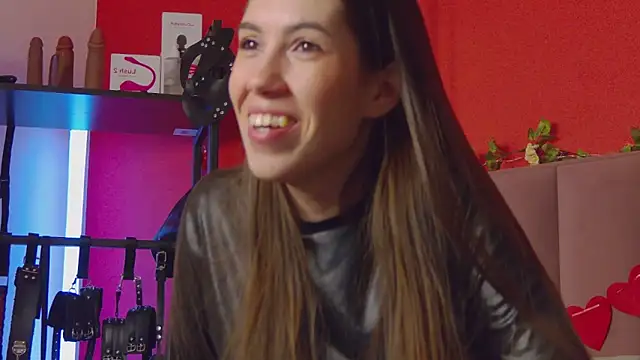 SweetySonya live sex cam