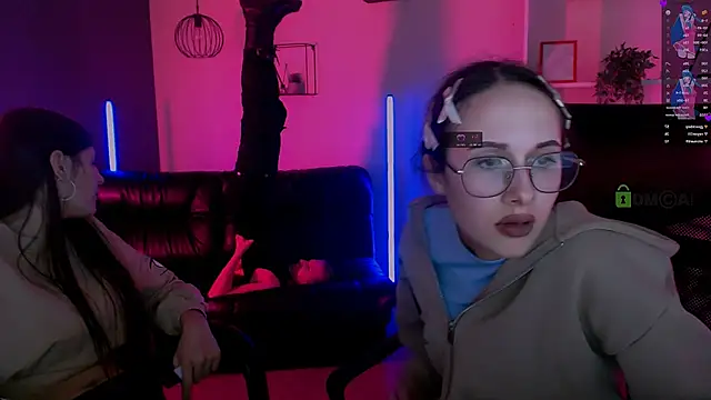 gloria_bubble's cam snapshot