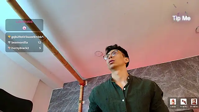 ApoloCruz live sex cam