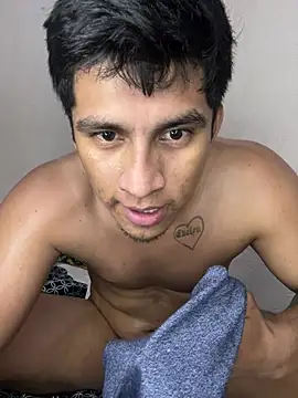 Charlykll live sex cam