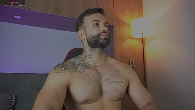 MarkHazze live sex cam