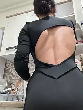 Bella_Vixen_'s cam snapshot