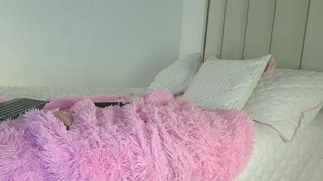 eva_sin18's cam snapshot