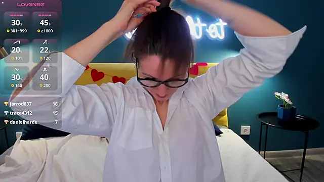 Joan_Nelson's cam snapshot