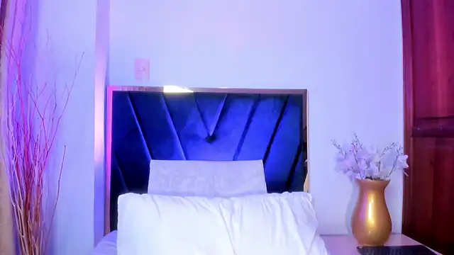 LilithEsme's cam snapshot