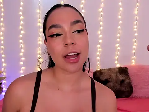 messyDEEPTHROAT's cam snapshot