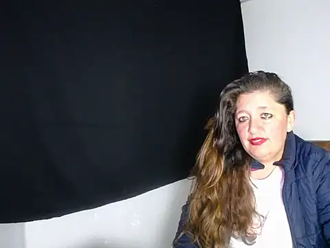 MilfCute_sex's cam snapshot