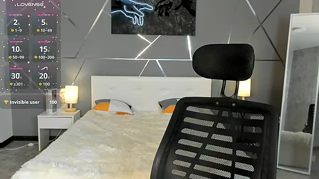 miss__evelyne's cam snapshot