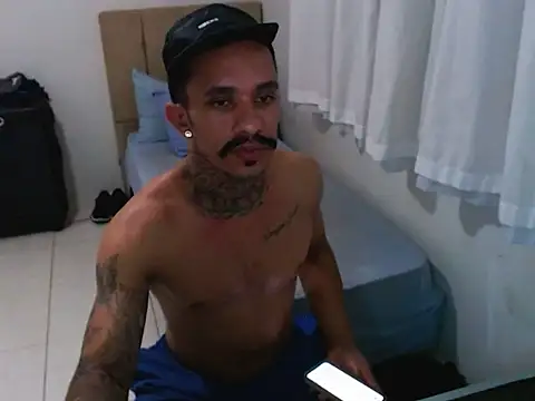 lipegonzalezz's cam snapshot