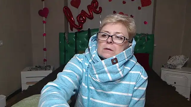 EmiliaGree's cam snapshot