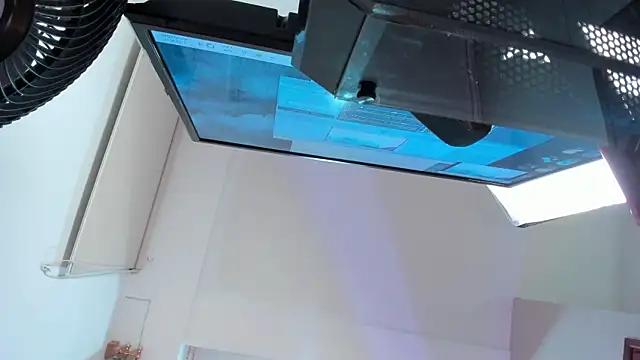 AnnaBroooks's cam snapshot