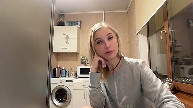 AngelJeni's cam snapshot