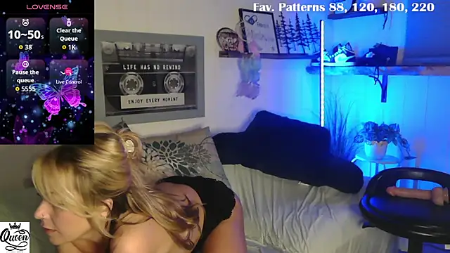 AinsleyMadison live sex cam