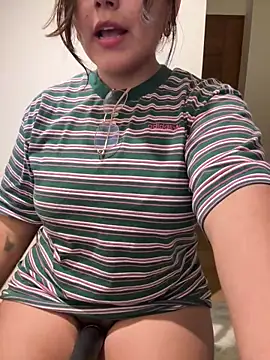 NamiNae live sex cam