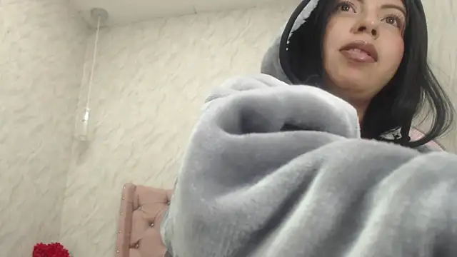 CarolineBrunx's cam snapshot