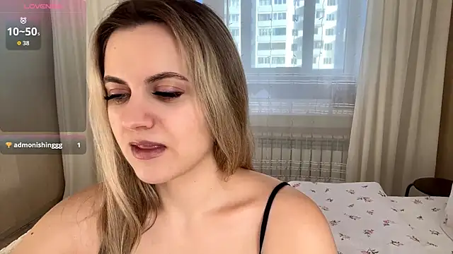 DenaArabie's cam snapshot