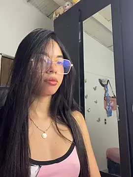 Milleradhara24's cam snapshot