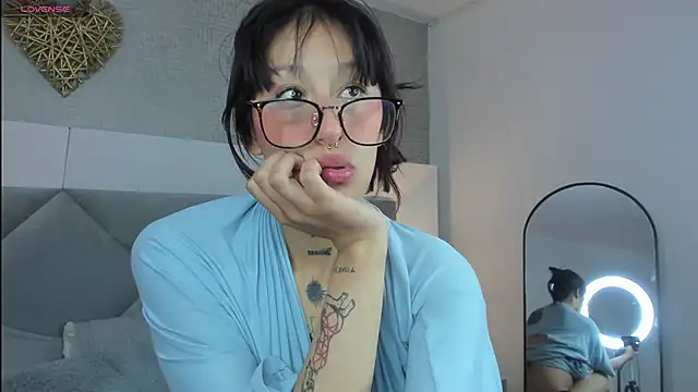 Mariana_Joness's cam snapshot