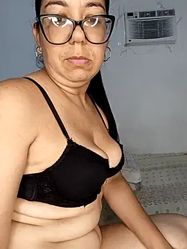 MilfTentasion's cam snapshot