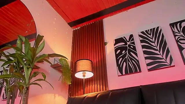 Georgina_caruso's cam snapshot