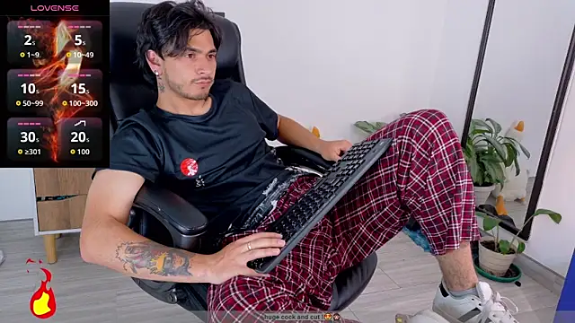 Elian_savoy live sex cam