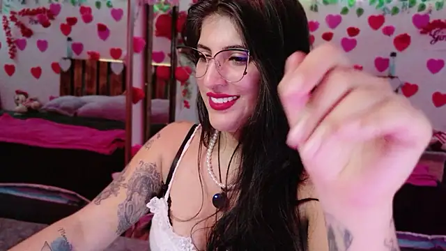 AzaharJaan's cam snapshot