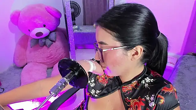 IbbieeBennett_1's cam snapshot