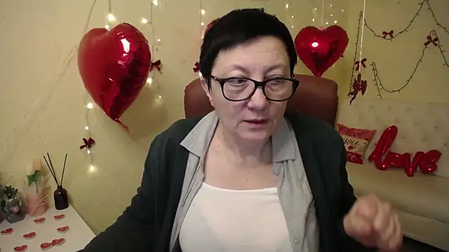 EmilyL0ve live sex cam