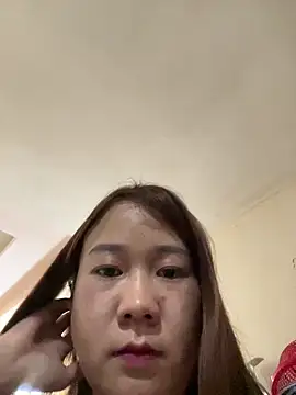 Liness101's cam snapshot