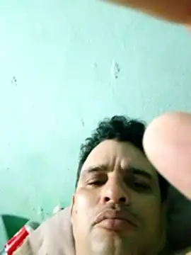 Hot_p0lla_grande_activo's cam snapshot