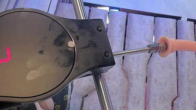 Caroline_palmerr's cam snapshot