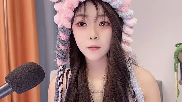 smalldaisy's cam snapshot