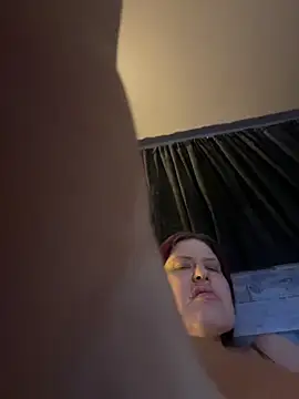 JulietteLatte live sex cam