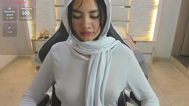 Yaiza_farak's cam snapshot