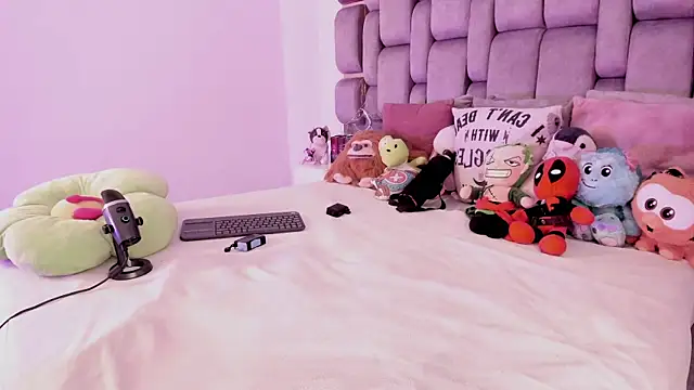 Camila_Matinez_'s cam snapshot