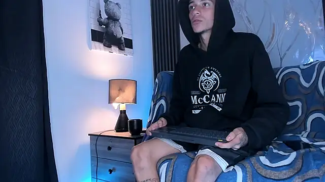 ELL_PBC's cam snapshot