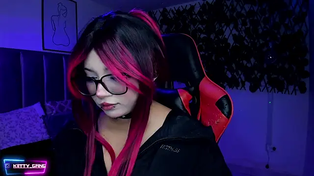 Kitty_Gang's cam snapshot