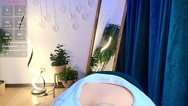 Evacadooo's cam snapshot