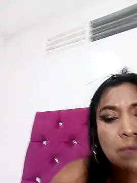 Tifanny_Love33 live sex cam