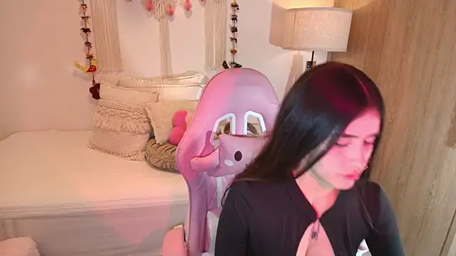 iriswest_'s cam snapshot