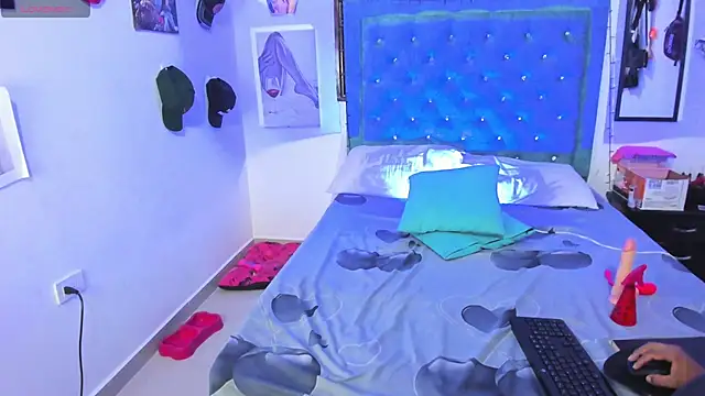 Rihanna_hotx live sex cam