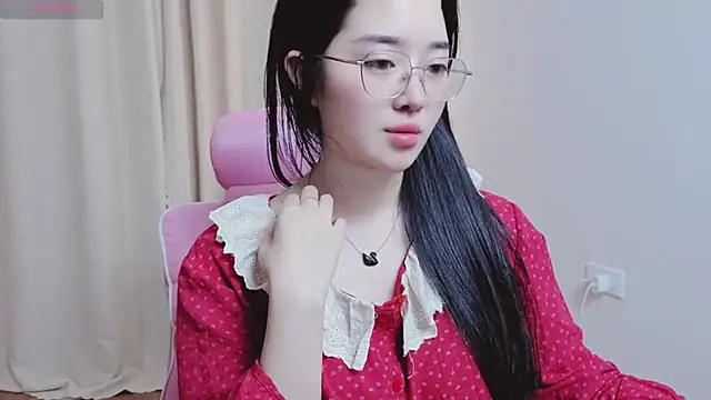 Miu-999 live sex cam