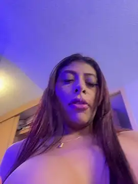 canela_10 live sex cam