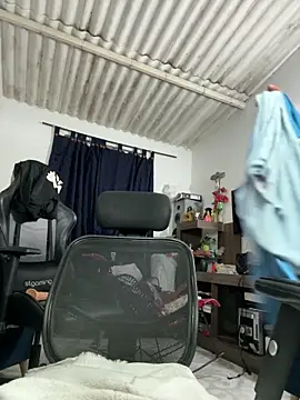 Lucia-Candy's cam snapshot