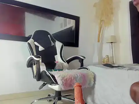 karen_adamss's cam snapshot