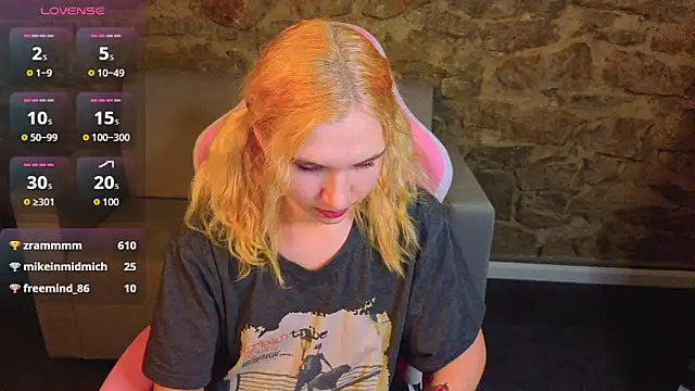 Iron_Adele's cam snapshot