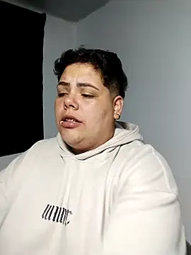 Hailey_Curvy's cam snapshot