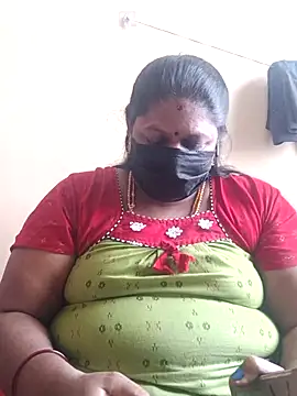 sreemamitha9's cam snapshot