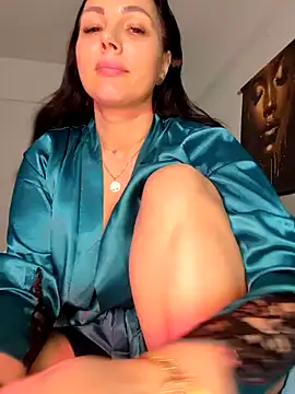 ReiyaRey's cam snapshot