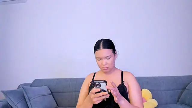 luna_yum's cam snapshot